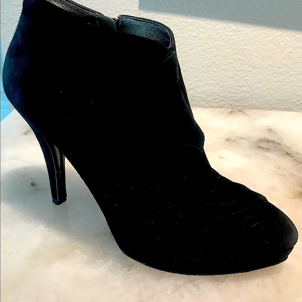 Banana Republic Suede High Heeled Bootie